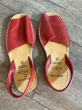 Avarca Red Leather Slingback Sandals for Women